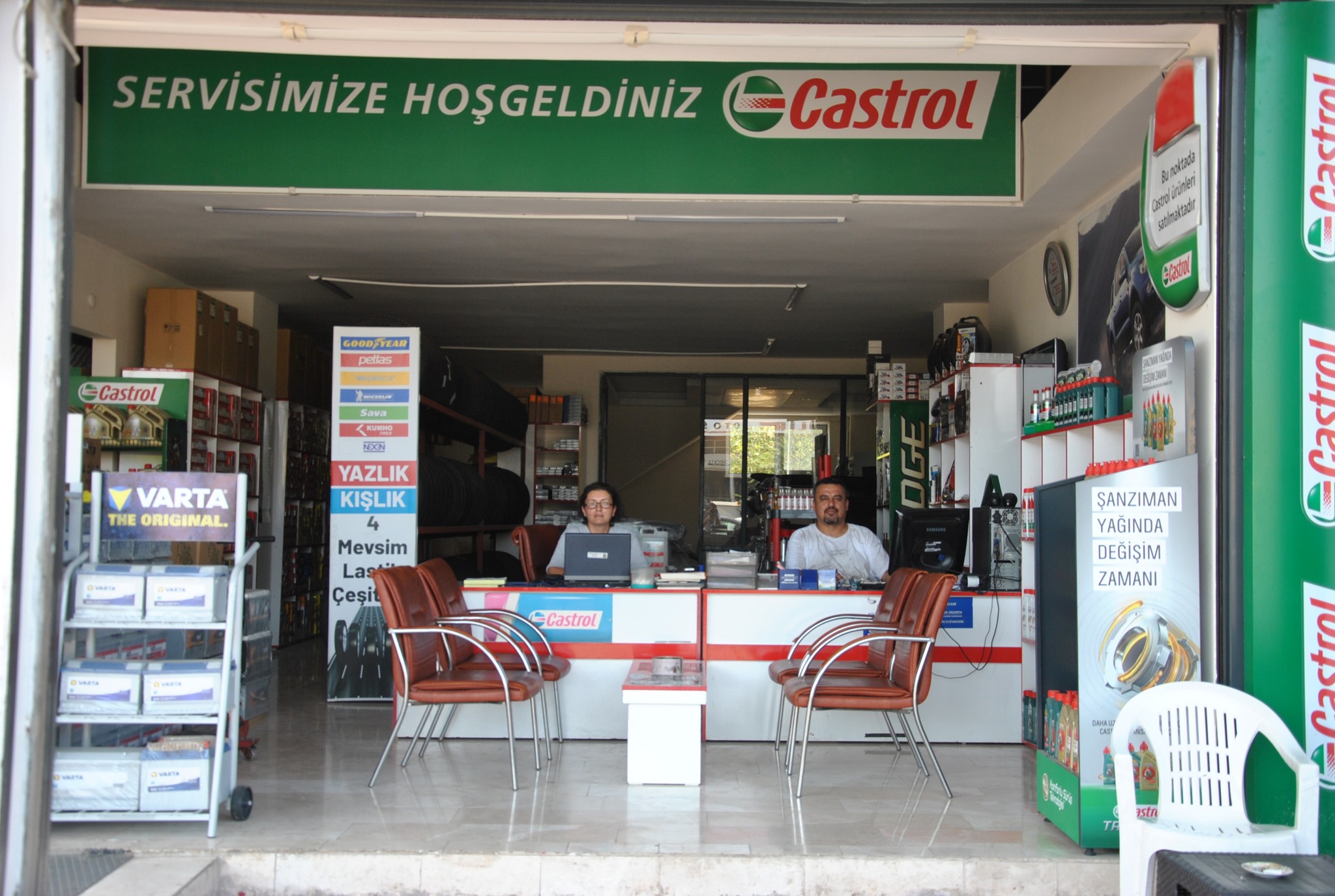 Emre Otomotiv Servis Alanı